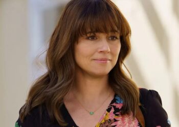 Crystal Lake: Linda Cardellini protagonista della serie prequel della saga di Venerdì 13