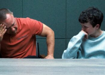 Adolescence e le questioni rimaste irrisolte: che fine ha fatto il coltello?