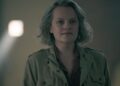 The Handmaid's Tale, Elisabeth Moss rivela: "Qualcuno della troupe si è preso le mie mutande come souvenir"