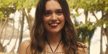 The White Lotus: Aimee Lou Wood inizialmente respinta da HBO perchè definita "troppo brutta per i suoi denti"
