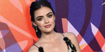 Dead Letters: Lucy Hale protagonista della nuova serie tv Netflix