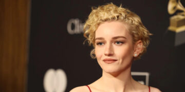 The Altruists: Julia Garner protagonista della miniserie Netflix sullo scandalo delle criptovalute FTX