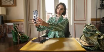 Emily in Paris - Stagione 5: data d'uscita e prime immagini ufficiali