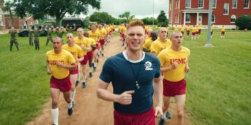 La serie Netflix che ha irritato il Pentagono: la storia vera di un cadetto gay negli anni Novanta